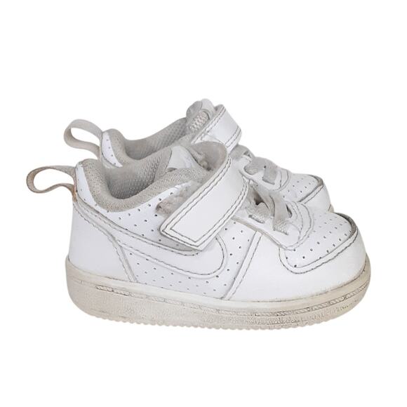 Nike Court Borough Low Top White Leather Sneaker Hook Loop Toddler 3 Basketball - Picture 2 of 8